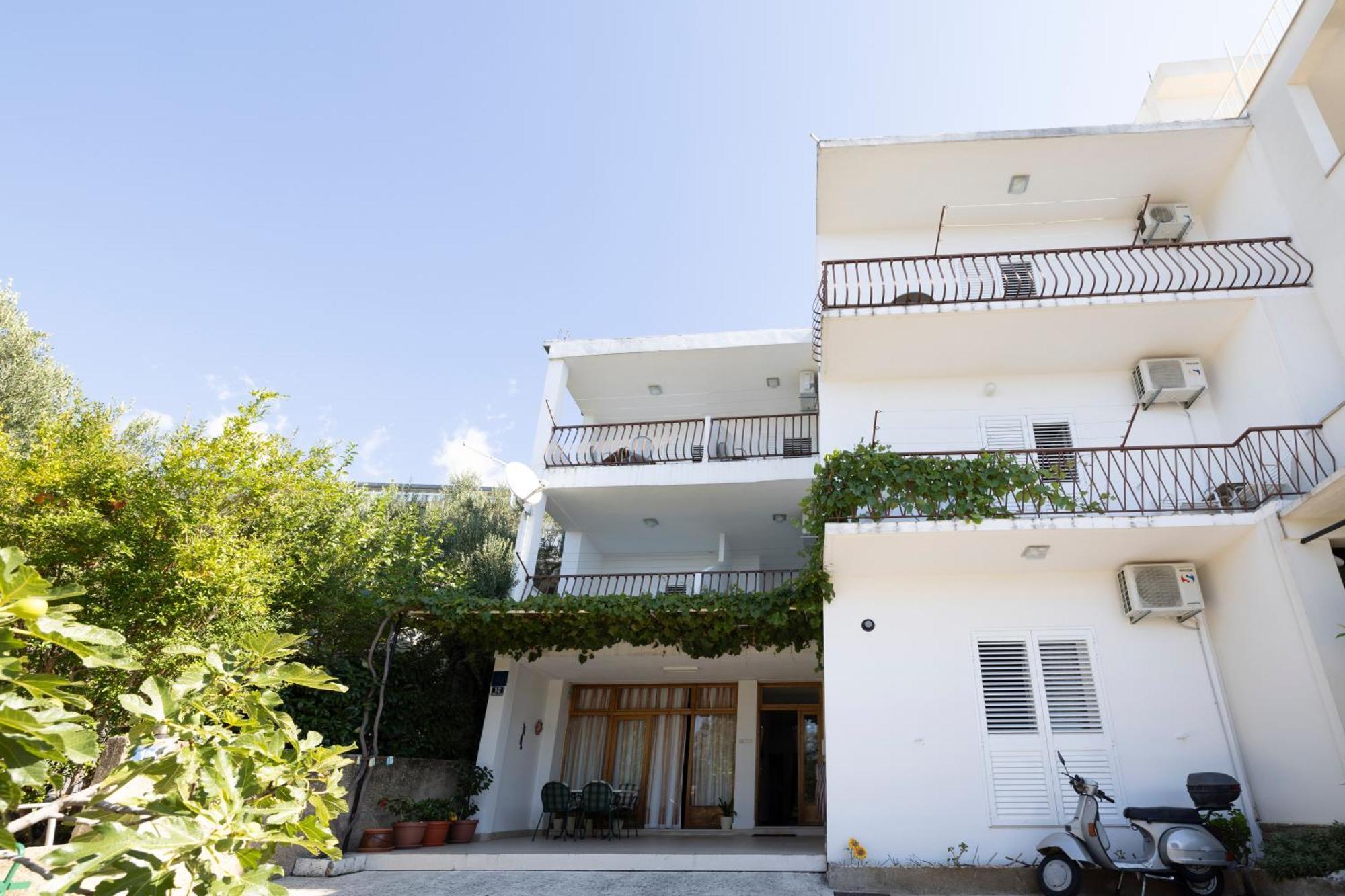 Apartmani Marta Tučepi Exteriér fotografie
