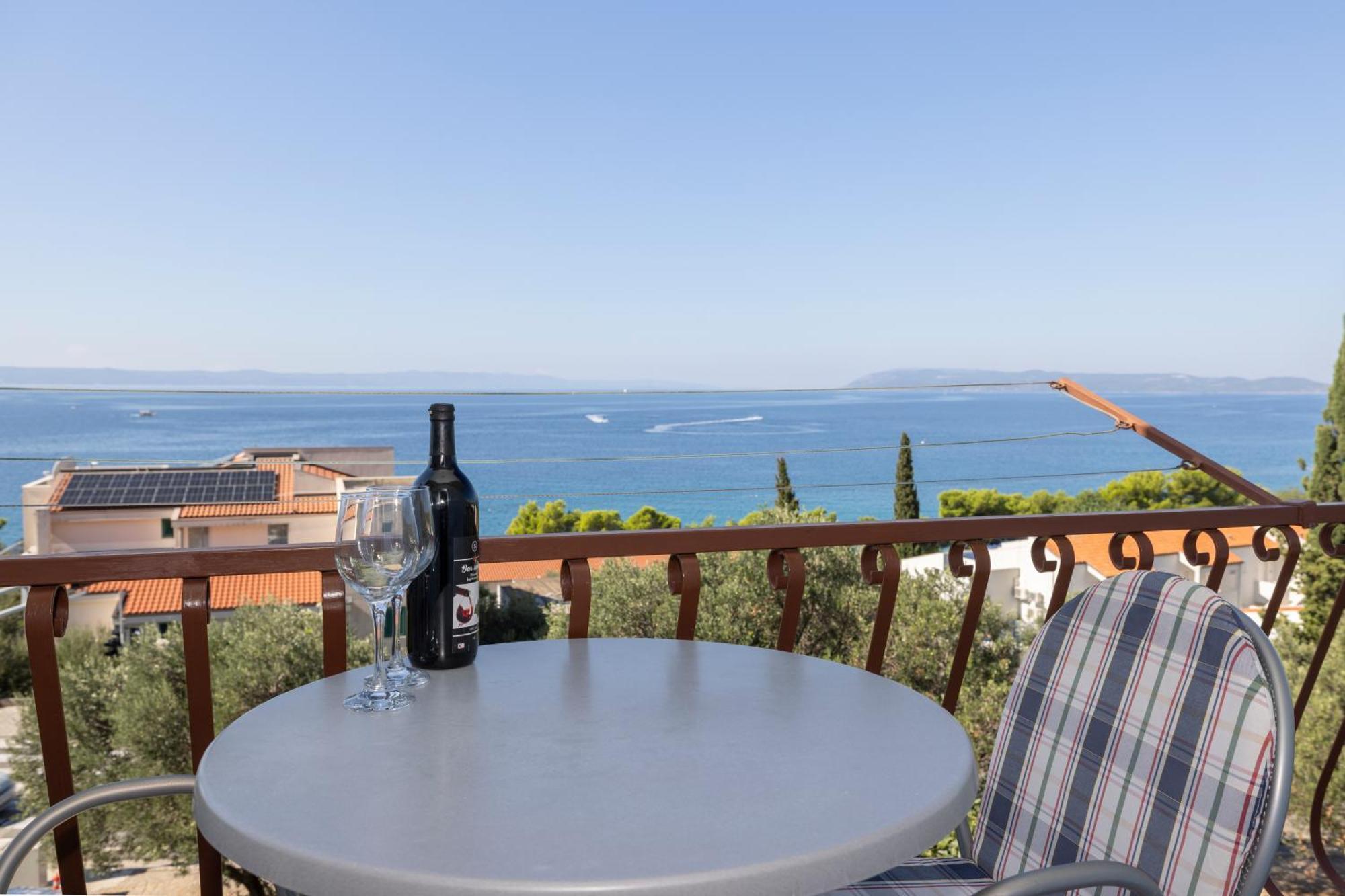 Apartmani Marta Tučepi Exteriér fotografie
