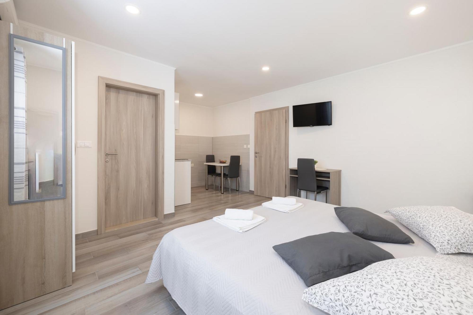 Apartmani Marta Tučepi Exteriér fotografie