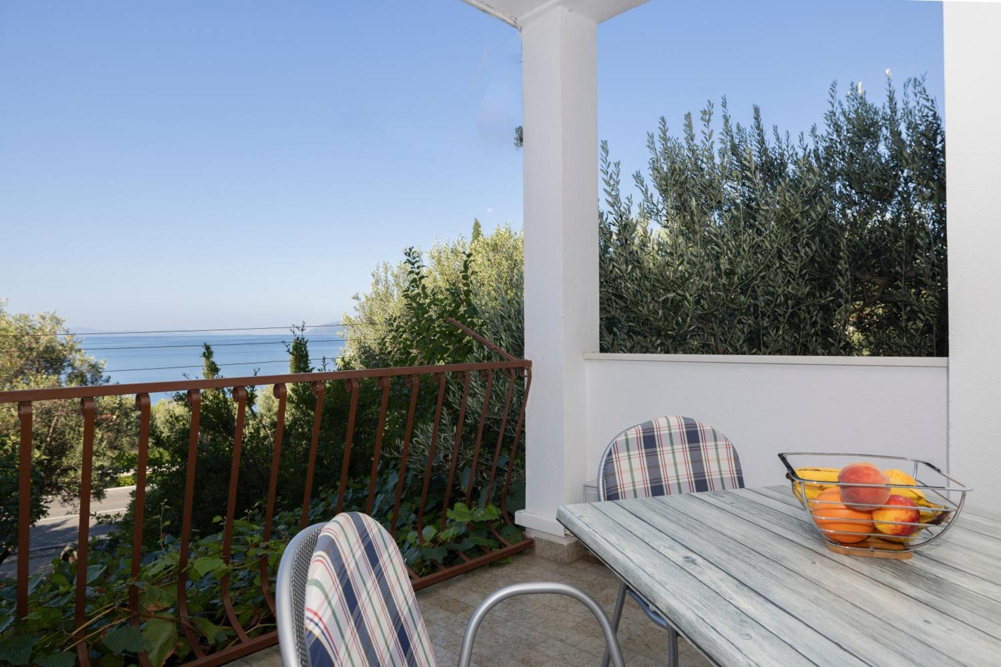 Apartmani Marta Tučepi Exteriér fotografie
